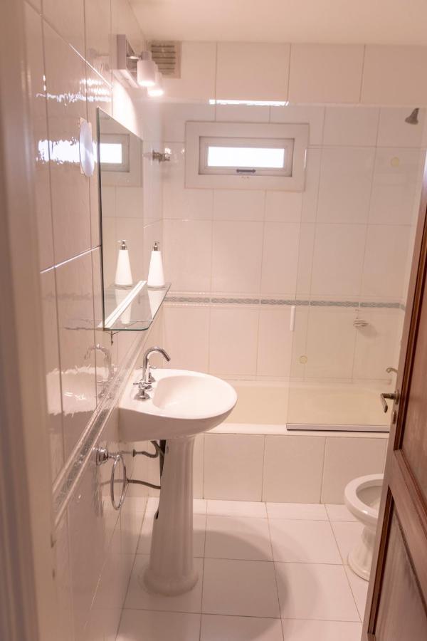 El Misti Coliving Obelisco Hotel บัวโนสไอเรส ภายนอก รูปภาพ