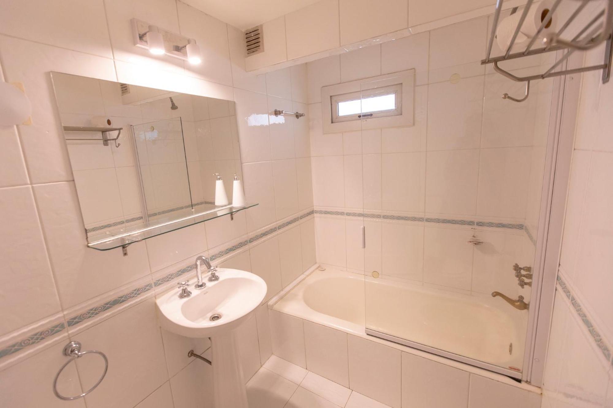 El Misti Coliving Obelisco Hotel บัวโนสไอเรส ภายนอก รูปภาพ